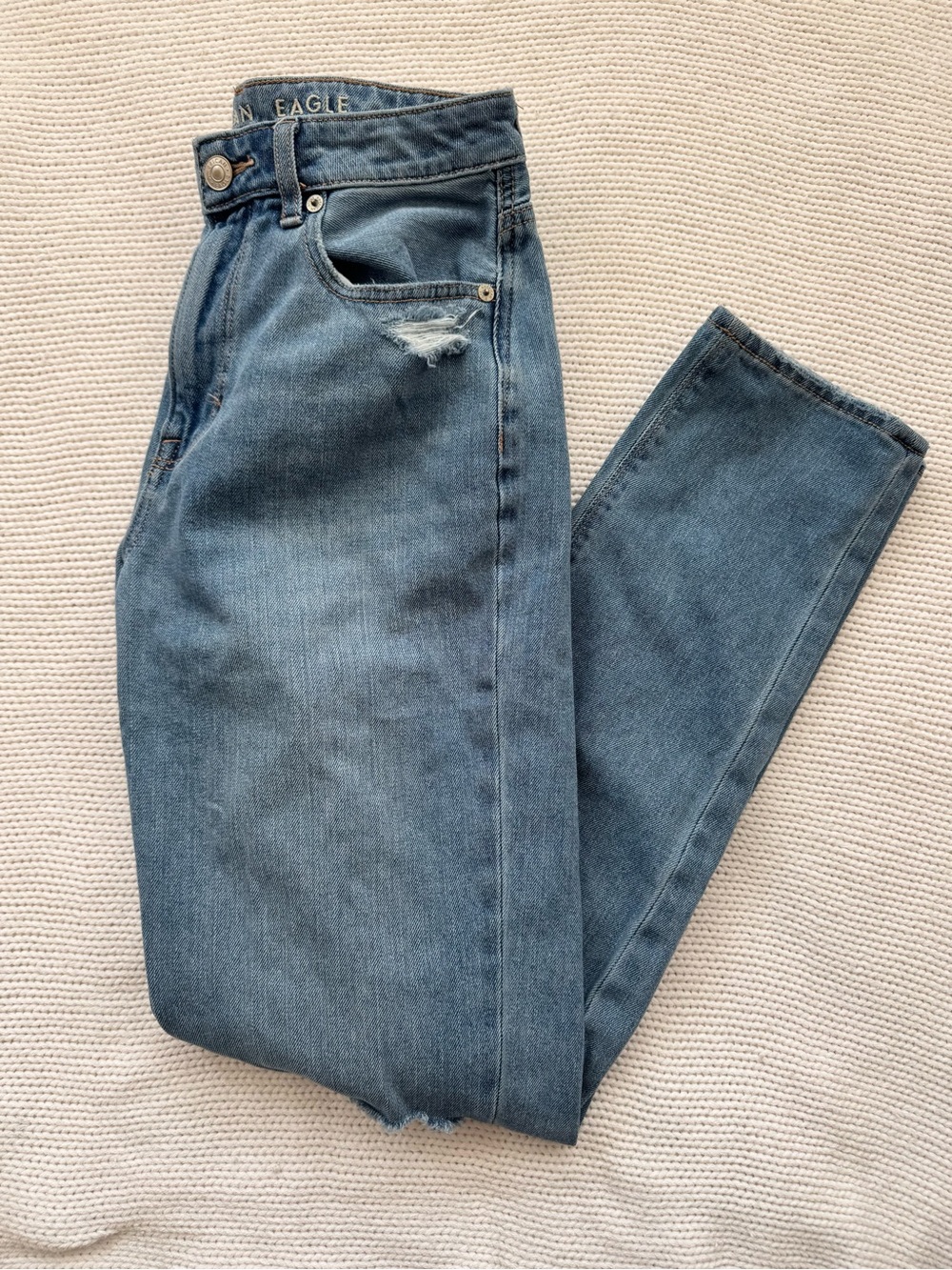 American Eagle Mom Jeans